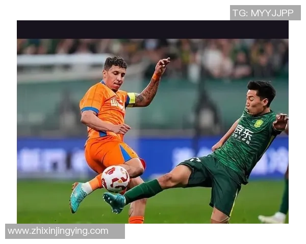 《球星闪电足球：探索全球顶级球员的速度与技巧较量》